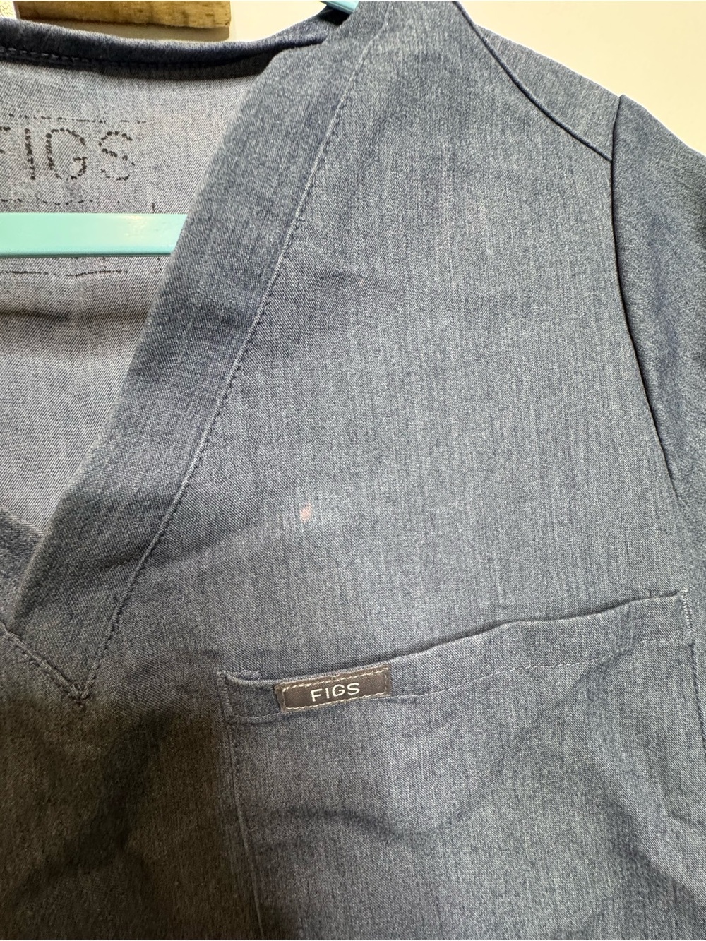 Figs Technical Collection Light Denim color Scrub Set- small - Picture 13 of 13